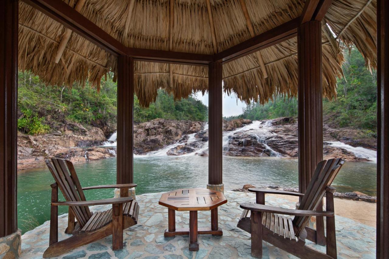 Gaia Riverlodge Unitedville Экстерьер фото