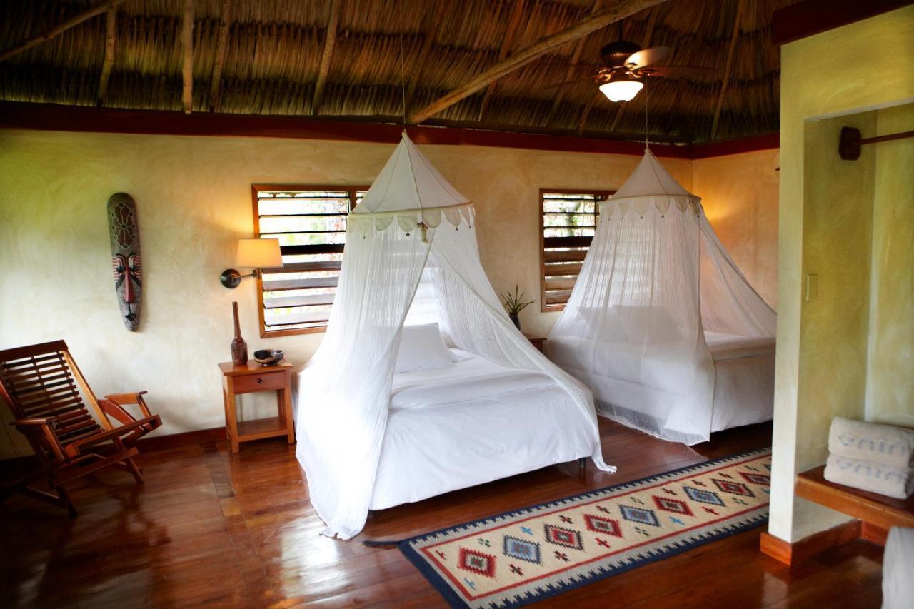 Gaia Riverlodge Unitedville Экстерьер фото